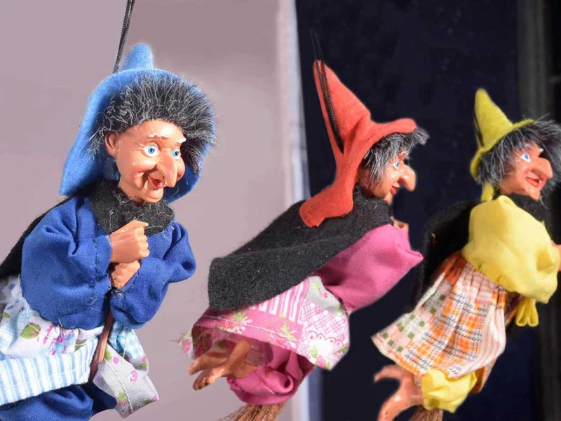 Διακοσμητικό Στολίδι Ιπτάμενη Μάγισσα 5.5x5x20cm 564041a (Preview 2)