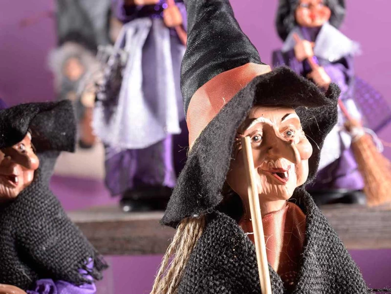 Διακοσμητική Μάγισσα και Καραμελοθήκη 16x37cm 563578b (Preview 3)