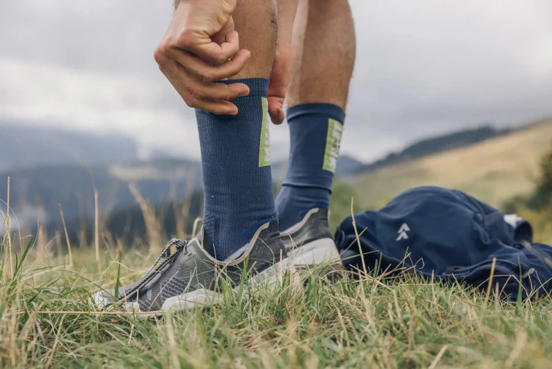 Αθλητικές κάλτσες Millet INTENSE MID SOCKS /CHLORO (Preview 3)