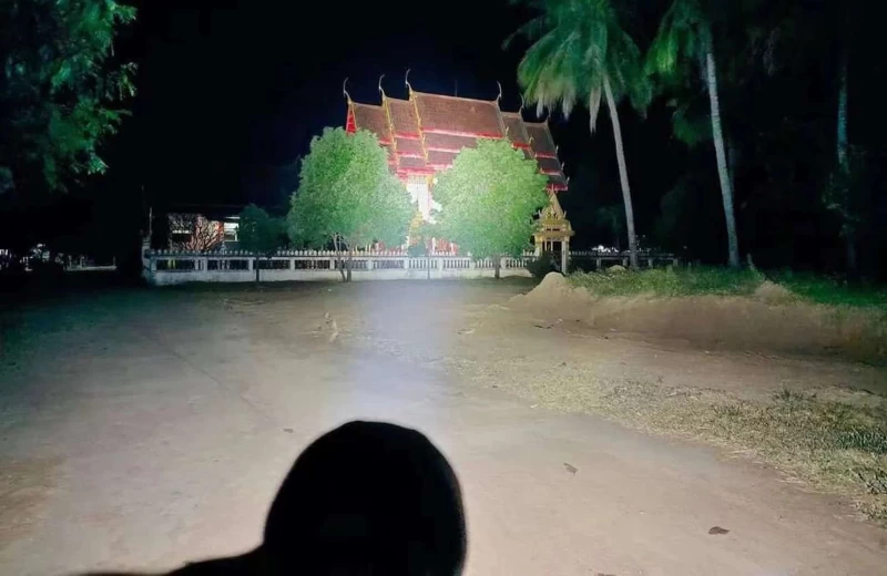 Επιχειρησιακός φακός Acebeam L35 + Battery (Preview 4)